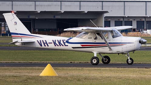 VH-KKE aircraft